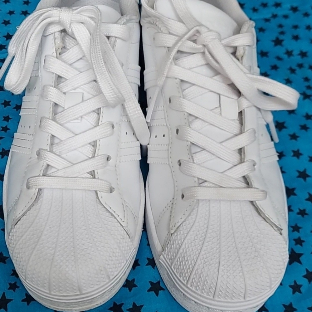 Adidas superstars shoes